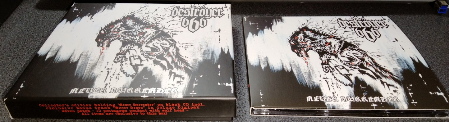 ★DESTROYER 666 / Never Surrender【B,輸入盤,中古,SOM 685B】